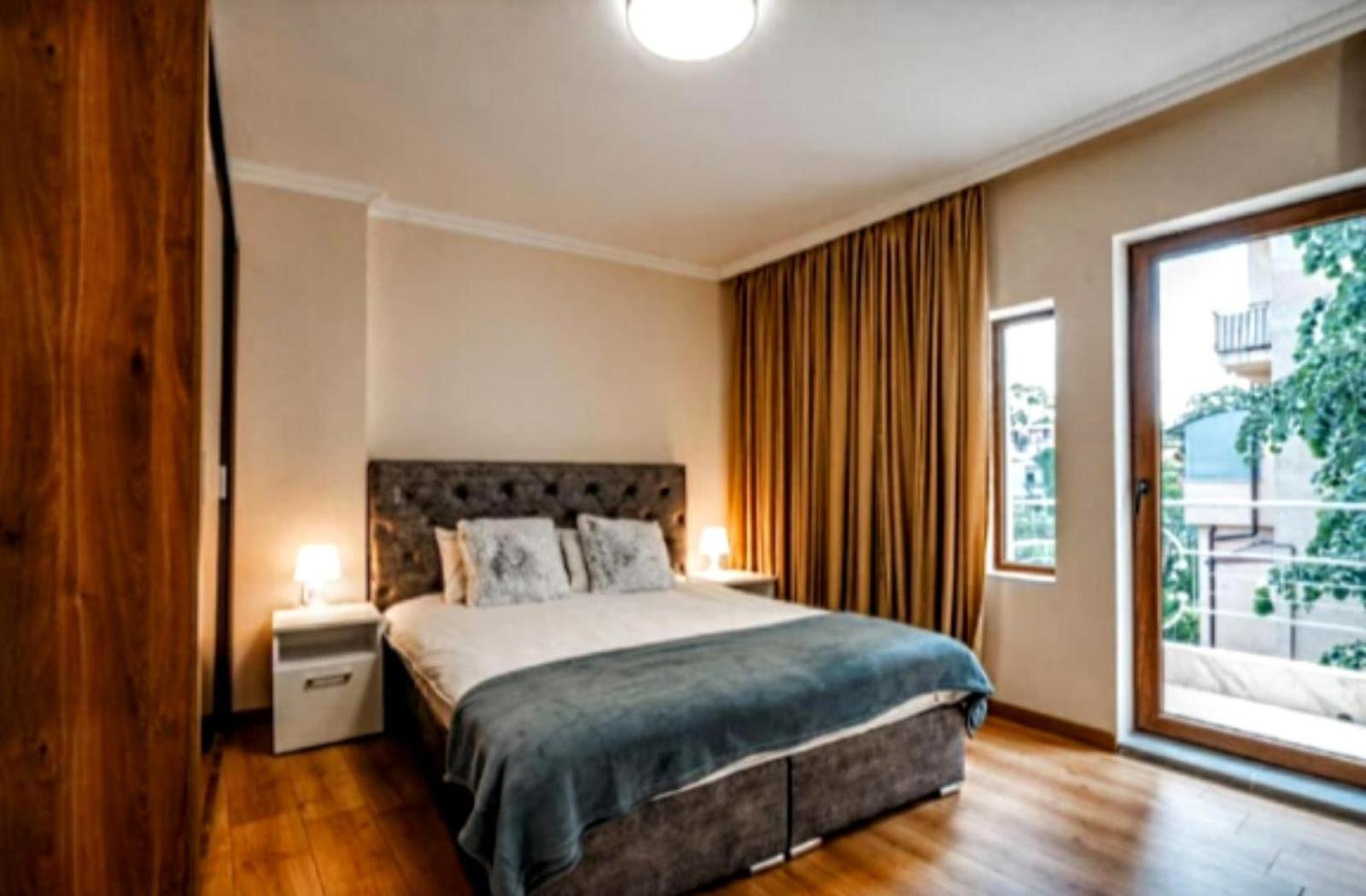 2-Bedroom Flat - Sunny Balcony 普罗夫迪夫 外观 照片