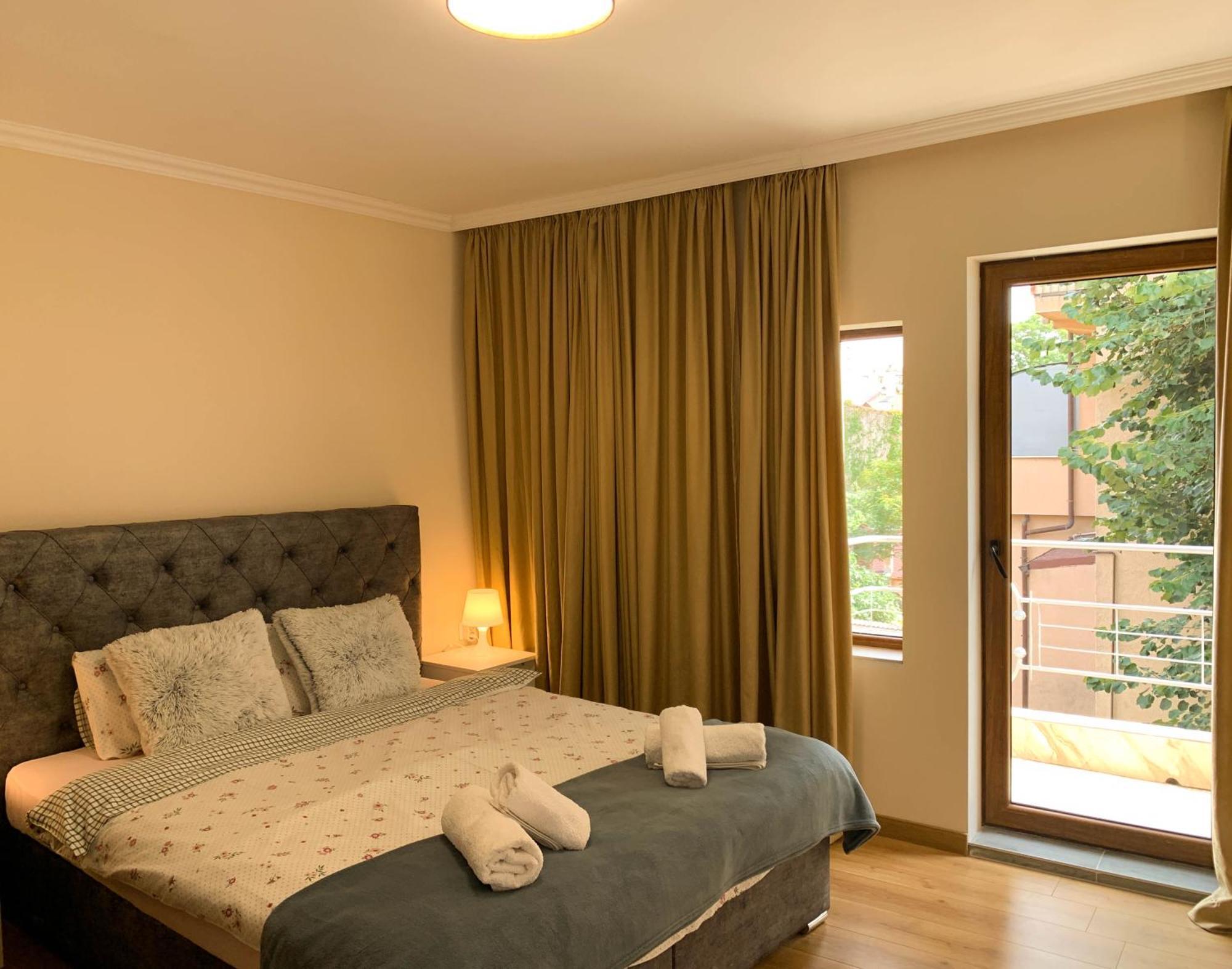 2-Bedroom Flat - Sunny Balcony 普罗夫迪夫 外观 照片