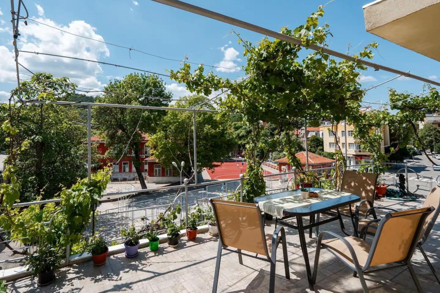 2-Bedroom Flat - Sunny Balcony 普罗夫迪夫 外观 照片